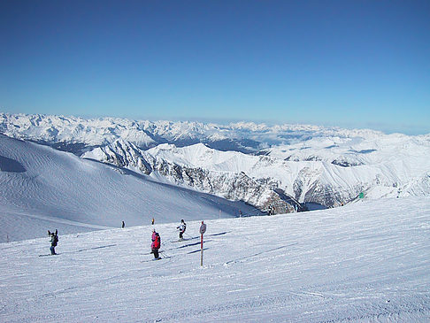 Blick über die Tiroler Berge Fotos